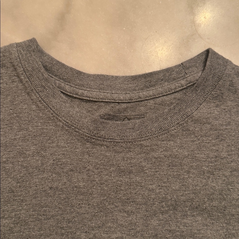 Patagonia P-6 Pocket Logo Responsibili-Tee - Picture 9 of 9
